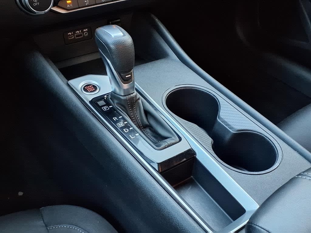 Thumbnail: 2020 Nissan Altima - 10