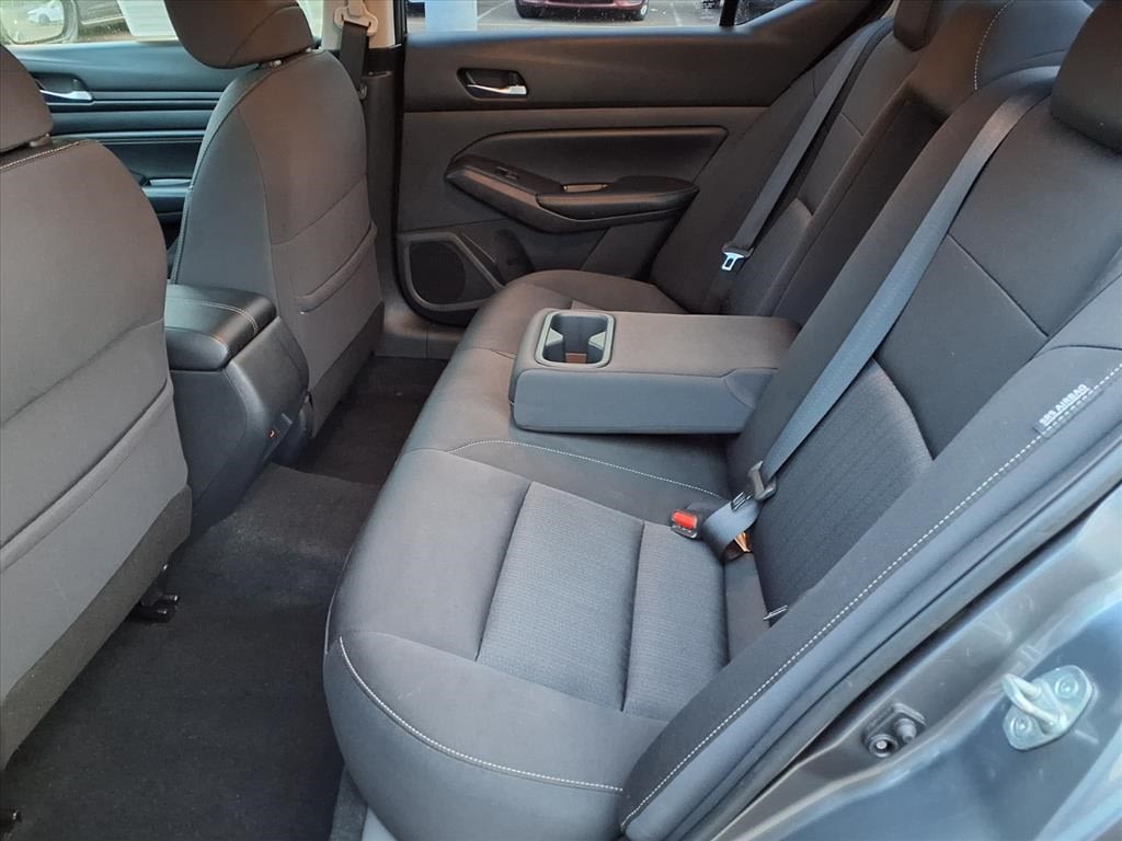 Thumbnail: 2020 Nissan Altima - 8