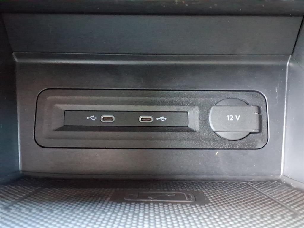 Thumbnail: 2023 Volkswagen Atlas - 23