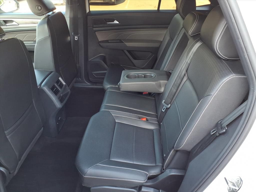 Thumbnail: 2023 Volkswagen Atlas - 8