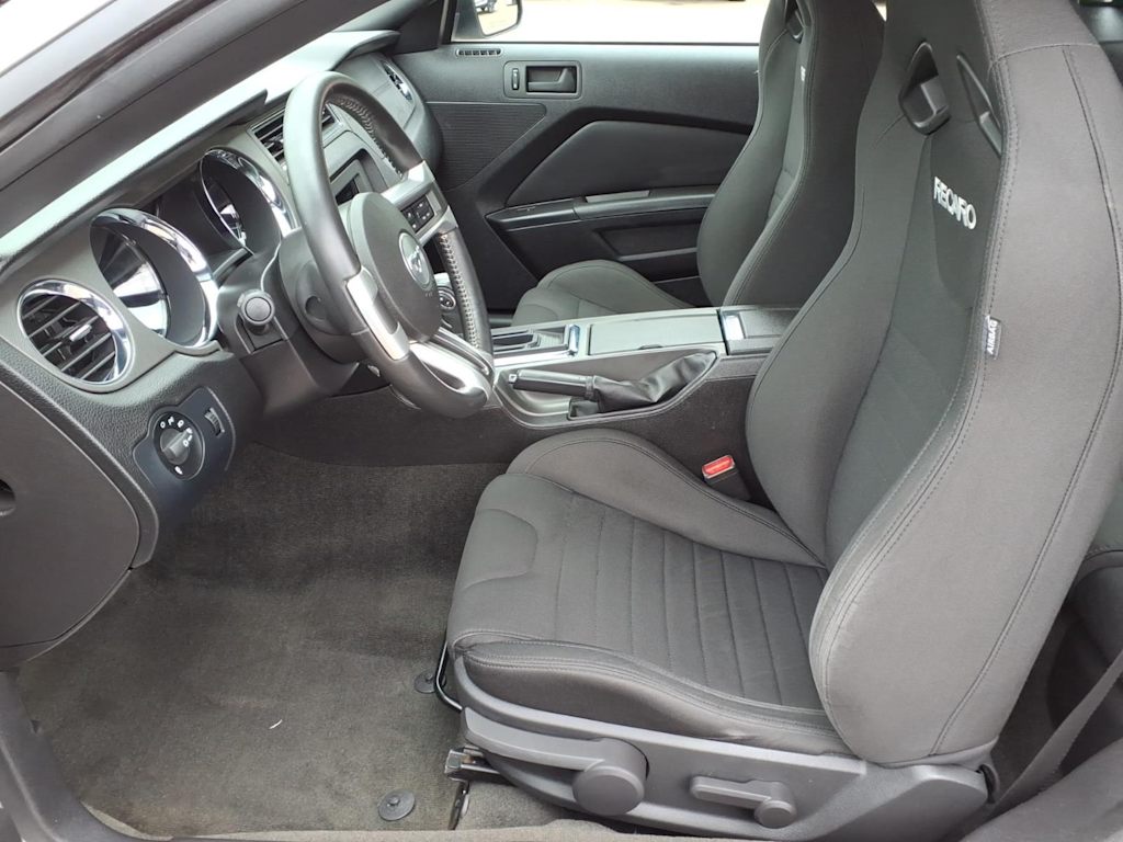 Thumbnail: 2013 Ford Mustang - 7