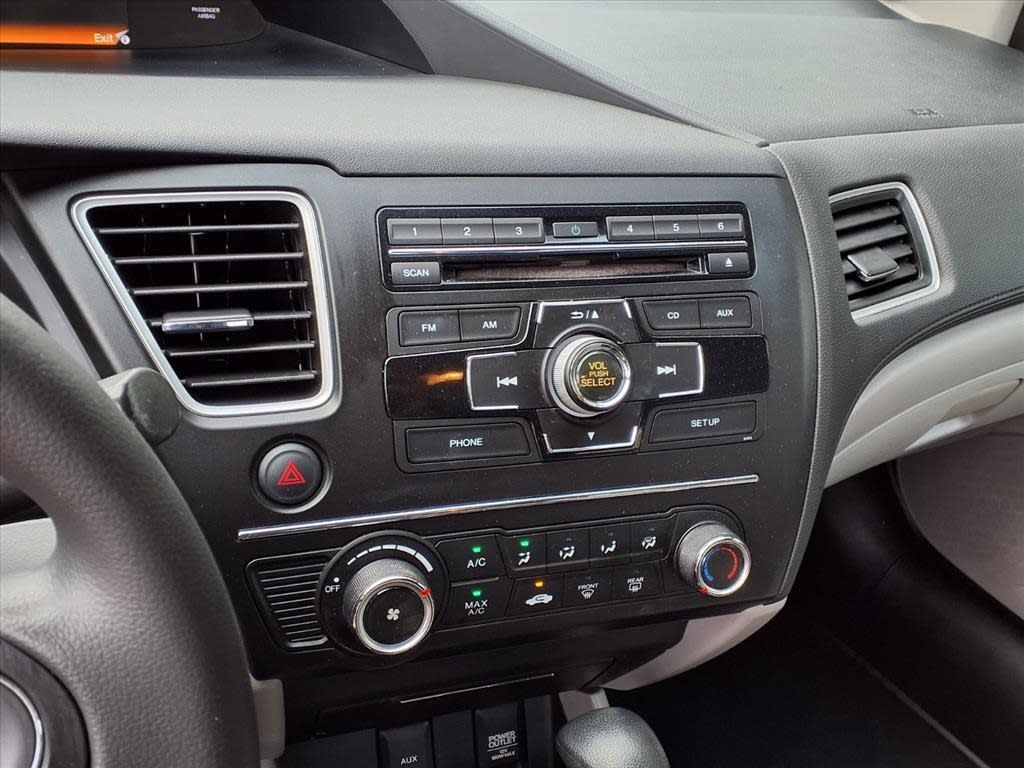 Thumbnail: 2015 Honda Civic - 22