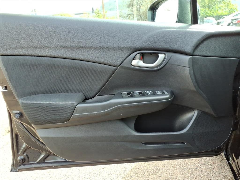 Thumbnail: 2015 Honda Civic - 17