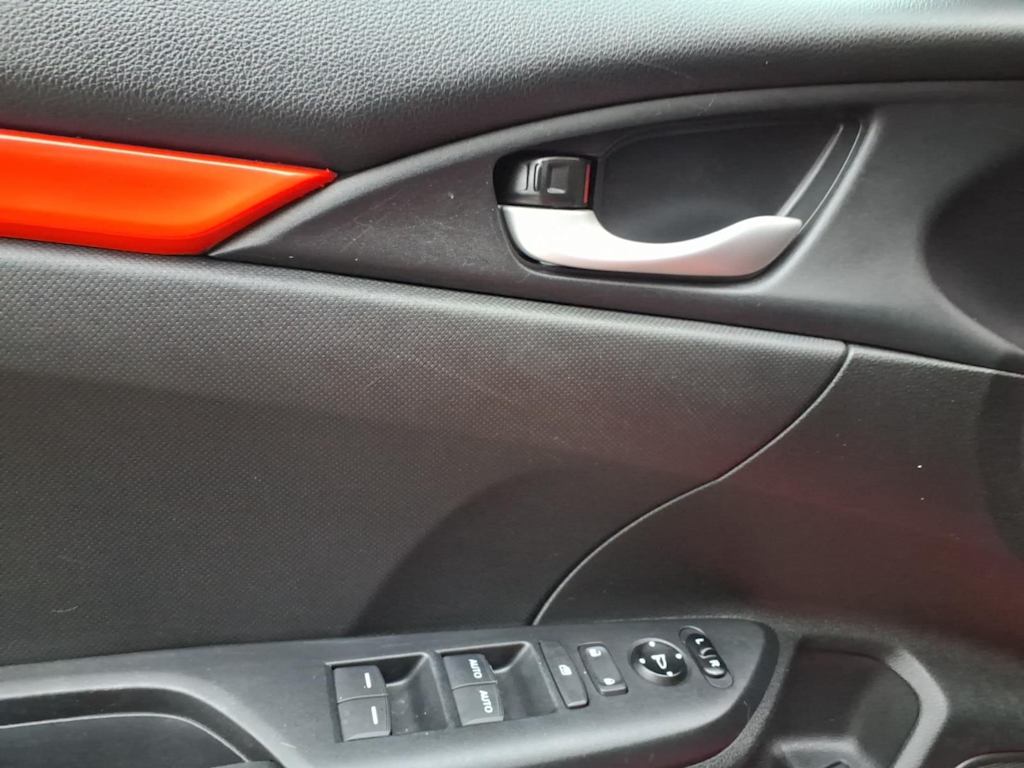 Thumbnail: 2017 Honda Civic - 18