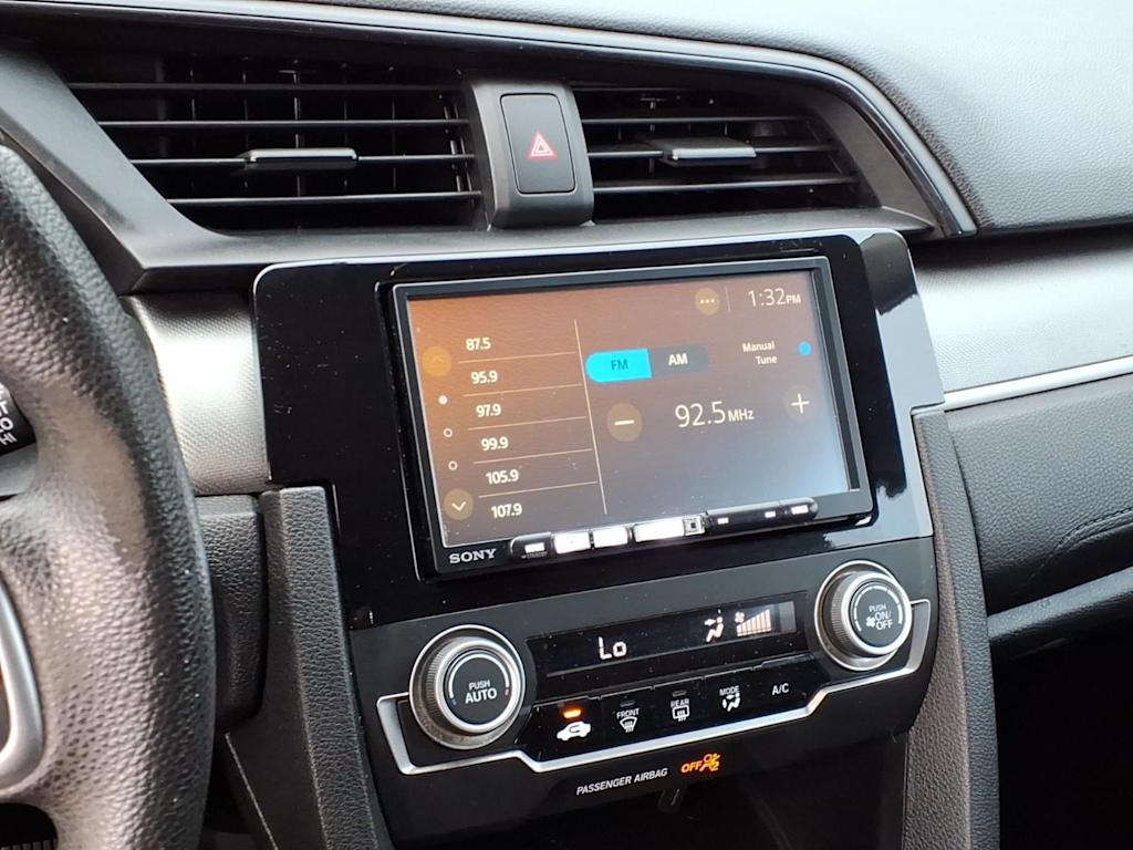 Thumbnail: 2016 Honda Civic - 9