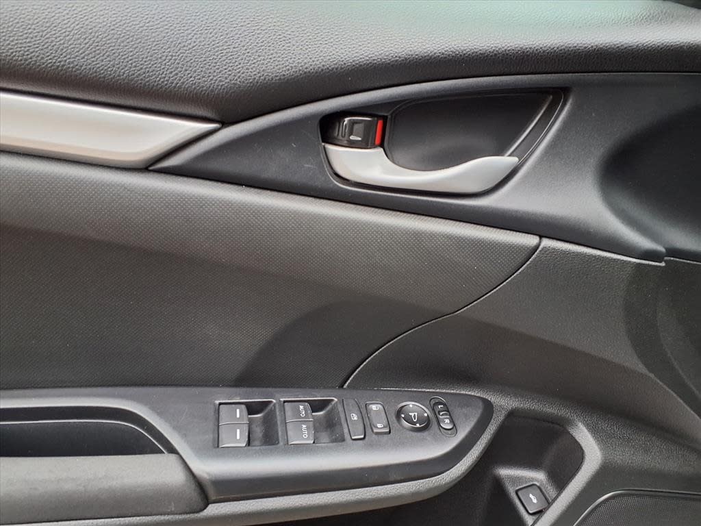 Thumbnail: 2019 Honda Civic - 19