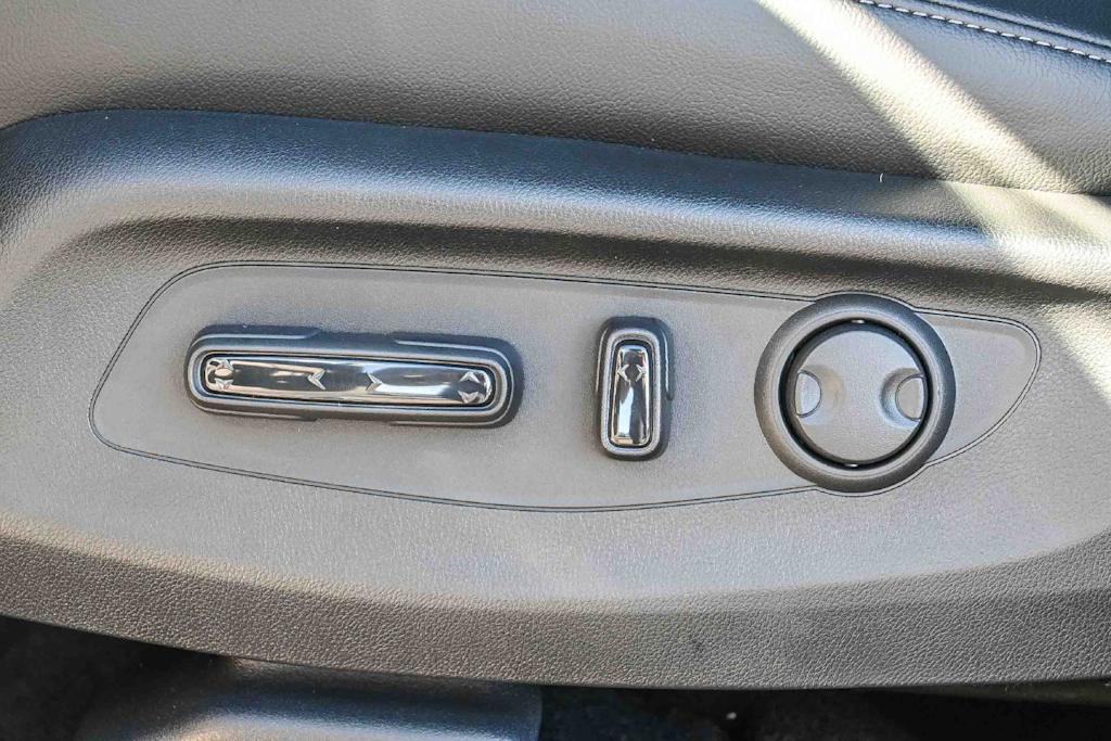 Thumbnail: 2026 Honda CR-V - 23