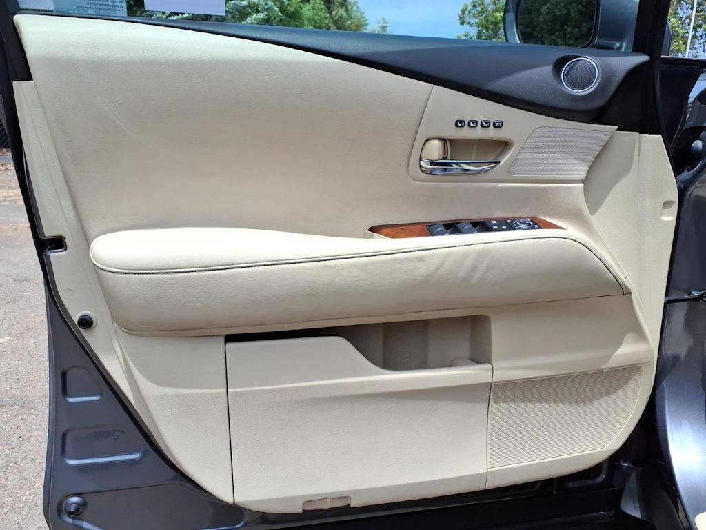 Thumbnail: 2013 Lexus RX - 17