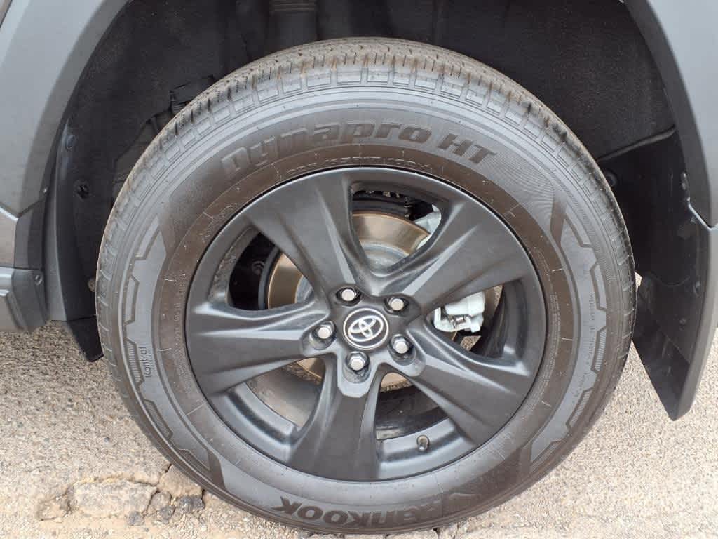 Image of 2021 Toyota RAV4