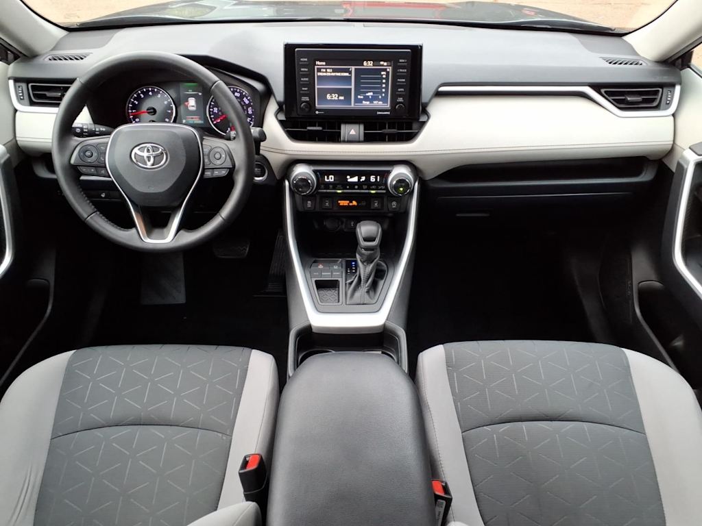 Thumbnail: 2020 Toyota RAV4 - 2
