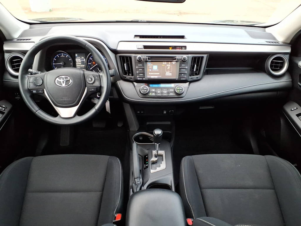 Thumbnail: 2017 Toyota RAV4 - 2