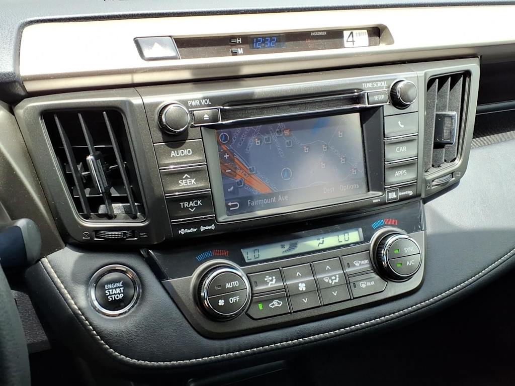 Thumbnail: 2013 Toyota RAV4 - 10