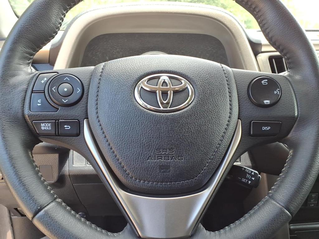 Thumbnail: 2013 Toyota RAV4 - 19
