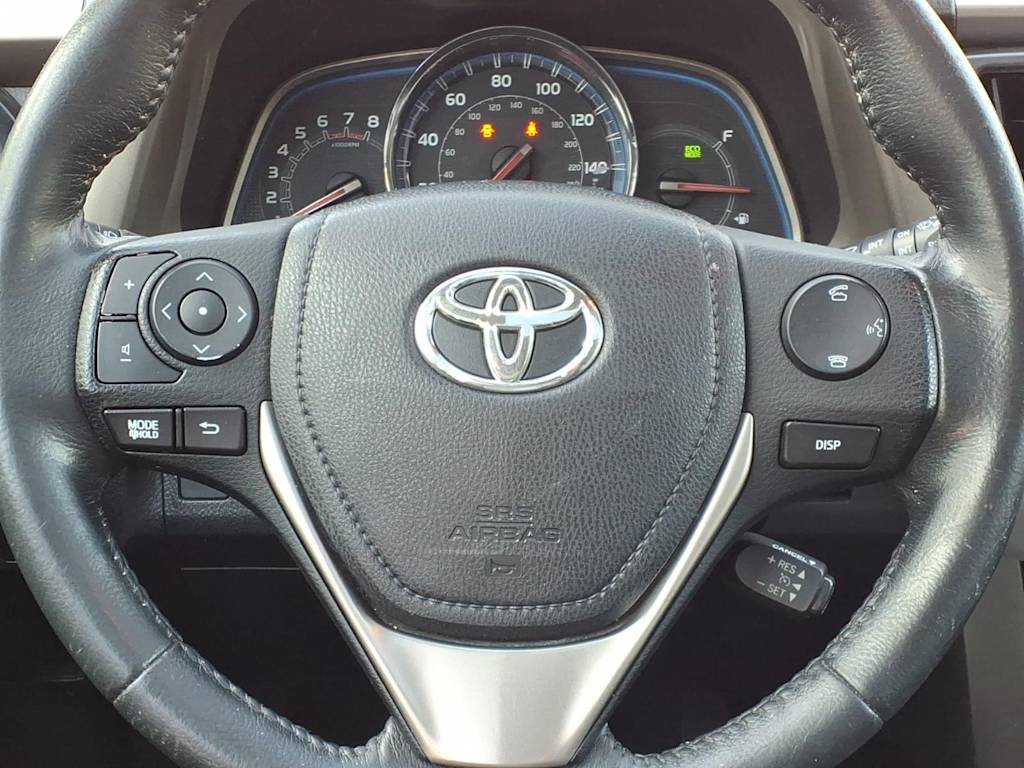 Thumbnail: 2015 Toyota RAV4 - 19