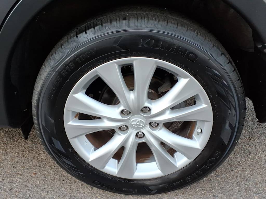 Thumbnail: 2015 Toyota RAV4 - 6