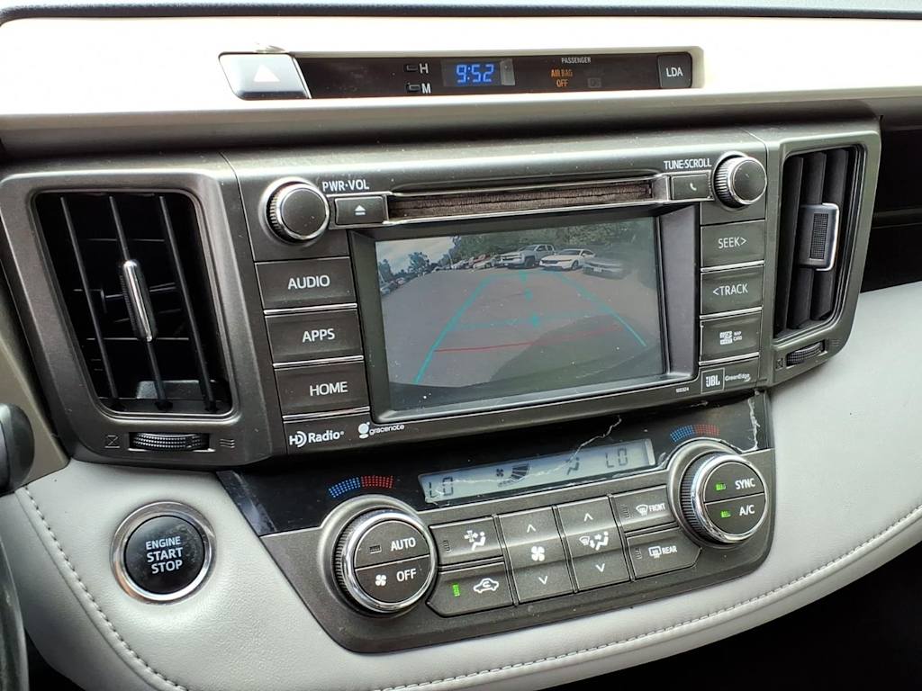 Thumbnail: 2014 Toyota RAV4 - 22