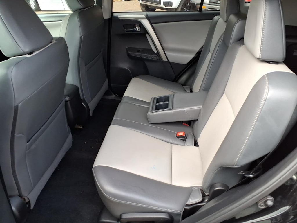 Thumbnail: 2014 Toyota RAV4 - 9