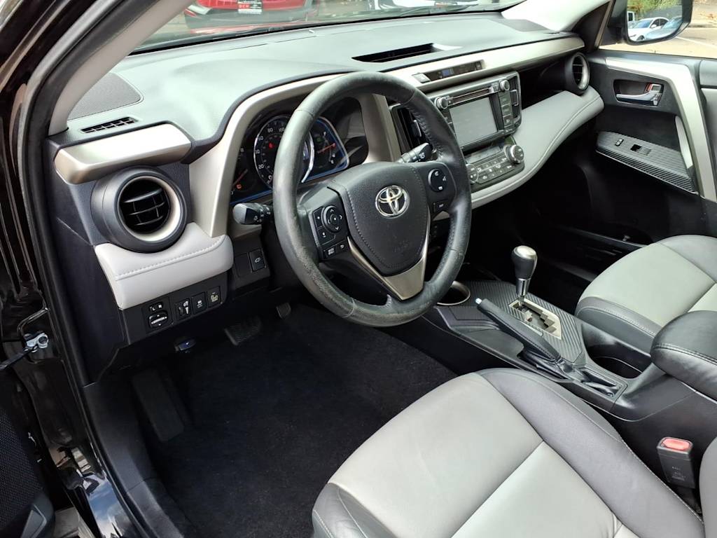 Thumbnail: 2014 Toyota RAV4 - 7
