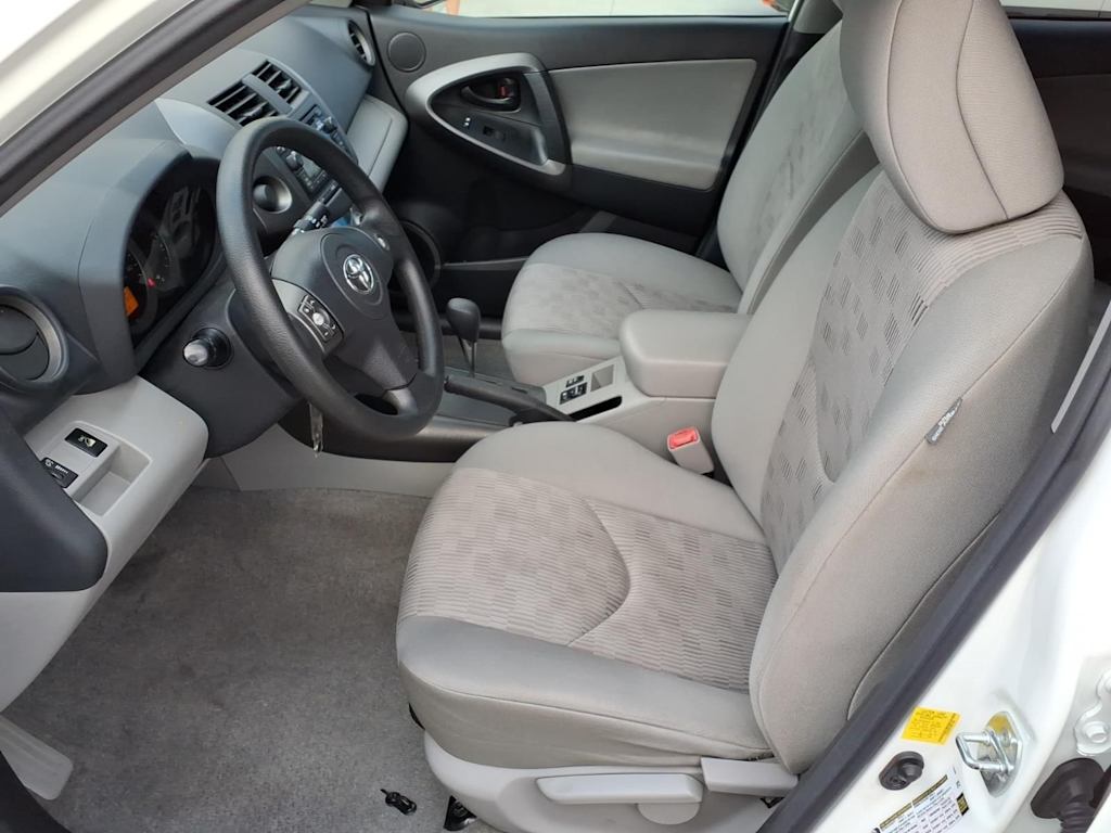 Thumbnail: 2012 Toyota RAV4 - 7