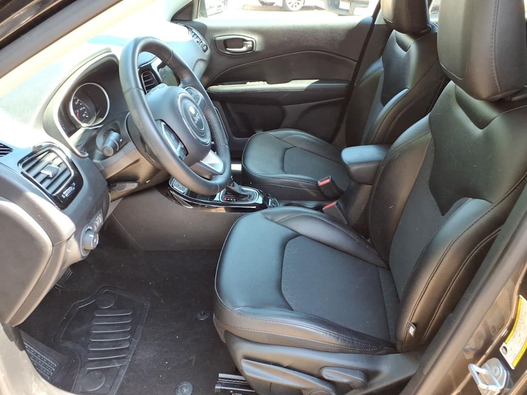 Thumbnail: 2019 Jeep Compass - 8