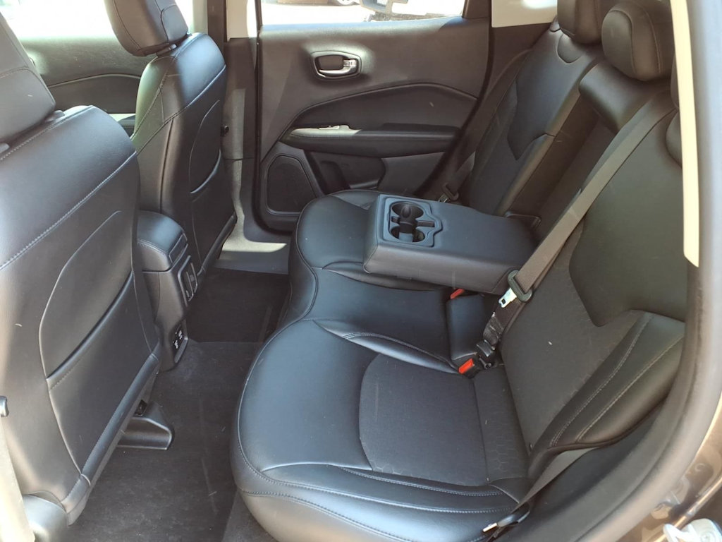 Thumbnail: 2019 Jeep Compass - 9