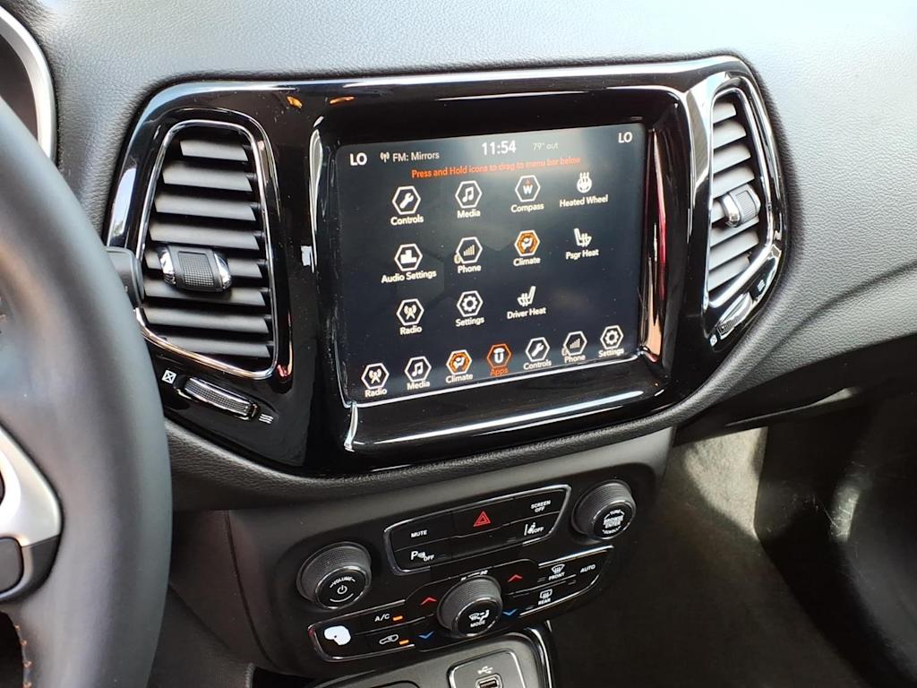Thumbnail: 2018 Jeep Compass - 9
