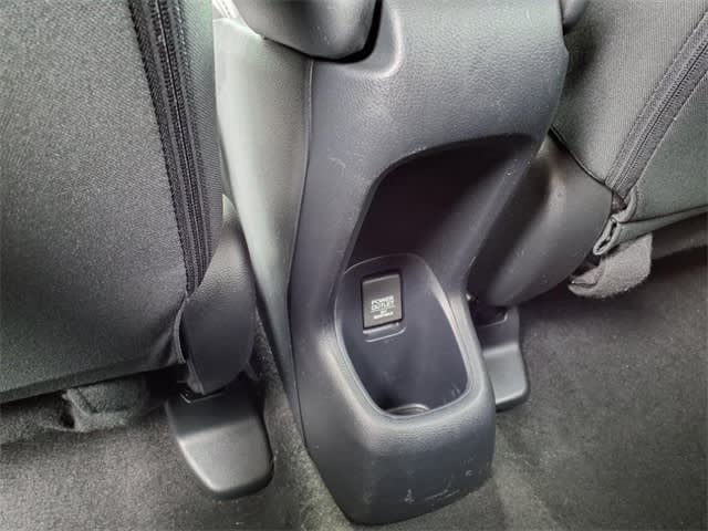 2016 Honda HR-V EX 10