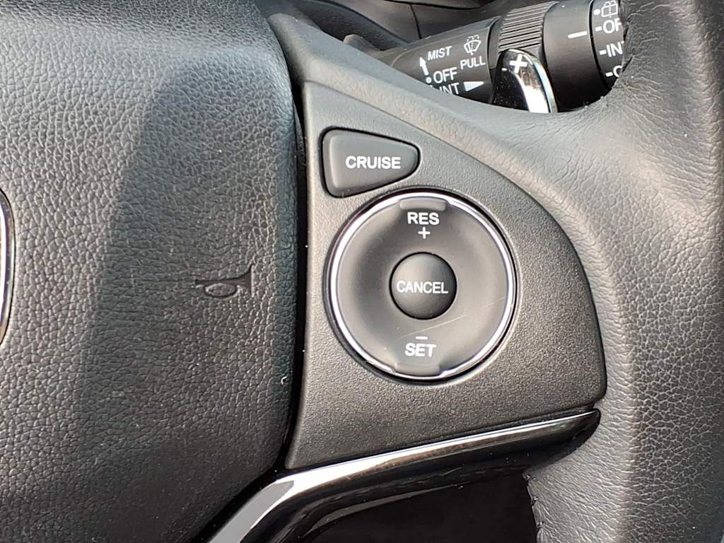 Thumbnail: 2017 Honda HR-V - 21