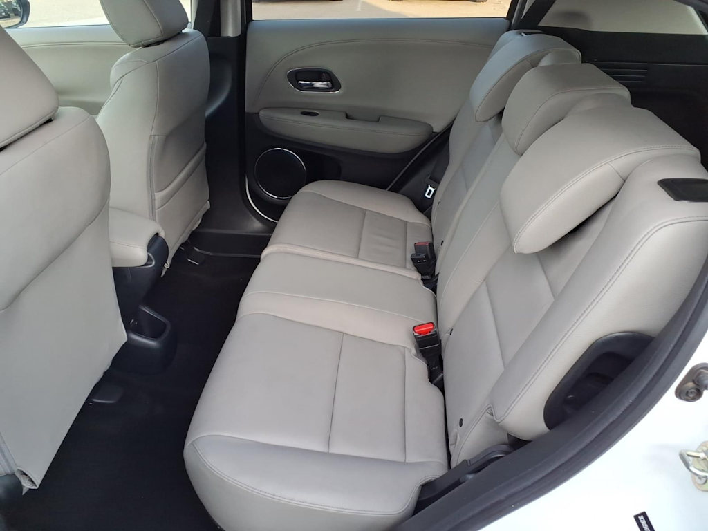 Thumbnail: 2017 Honda HR-V - 8