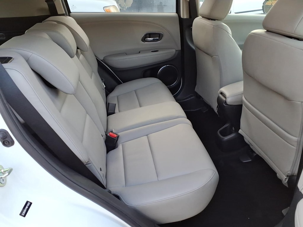 Thumbnail: 2017 Honda HR-V - 16
