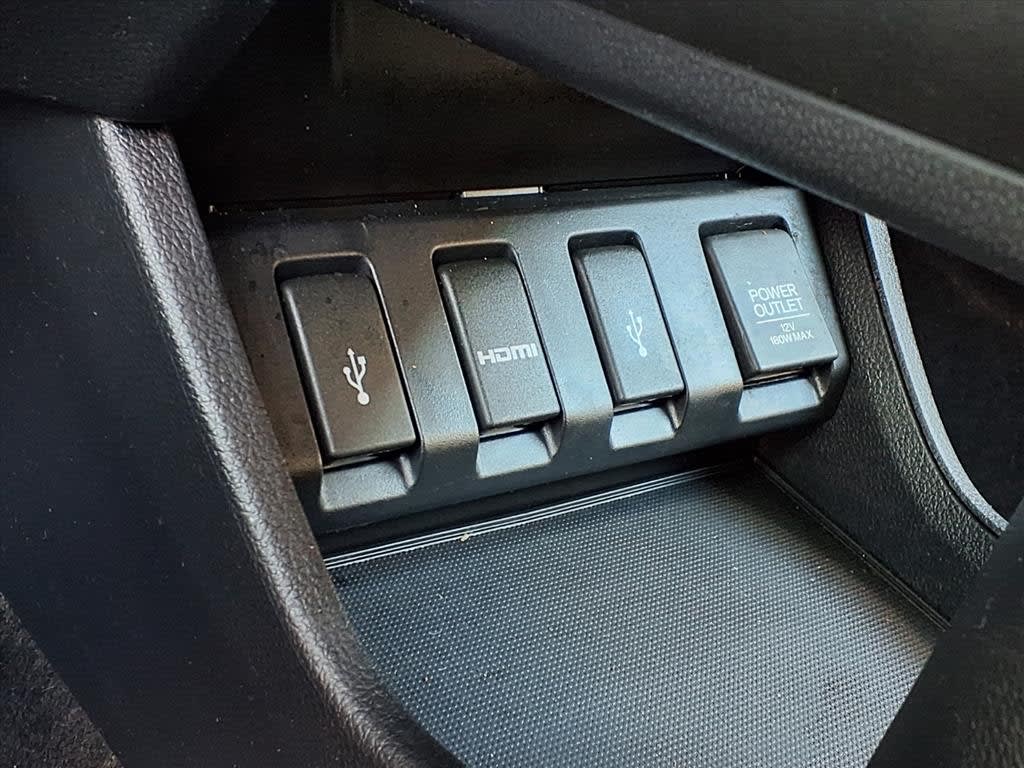 Thumbnail: 2016 Honda HR-V - 23