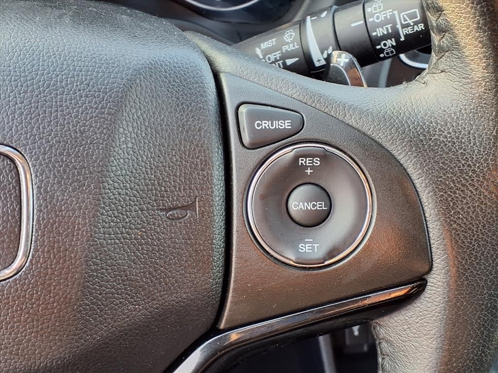 Thumbnail: 2016 Honda HR-V - 21