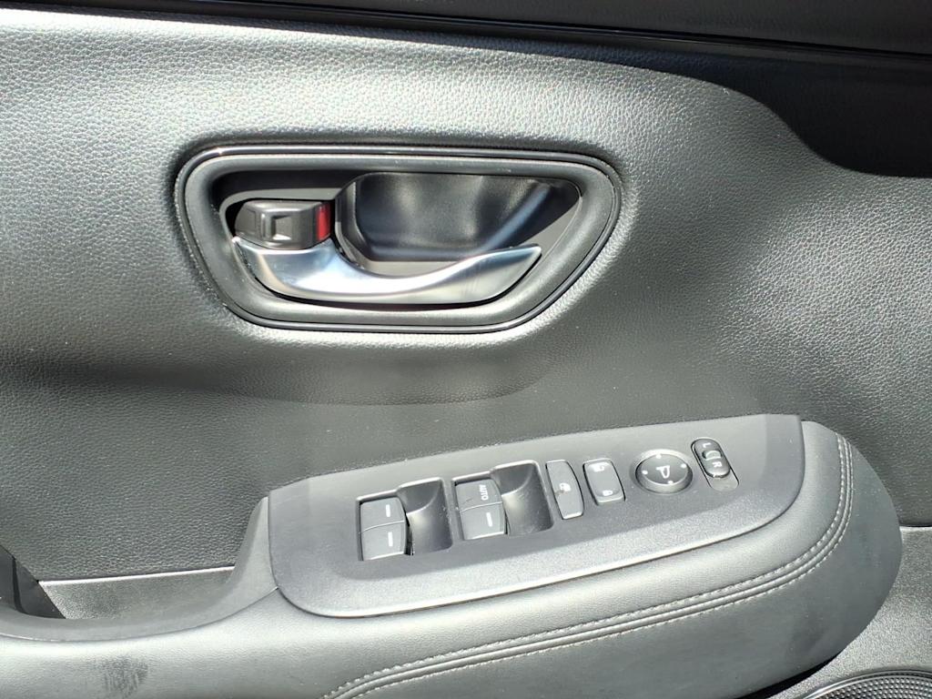 Thumbnail: 2024 Honda HR-V - 17