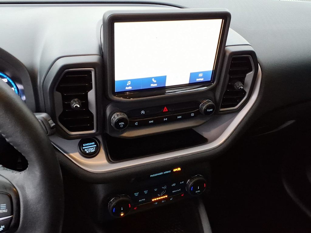 Thumbnail: 2023 Ford Bronco Sport - 10