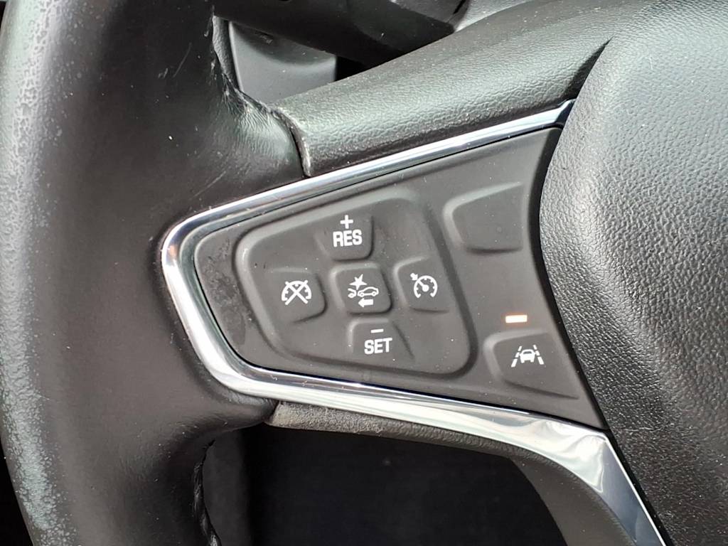 Thumbnail: 2020 Chevrolet Equinox - 20