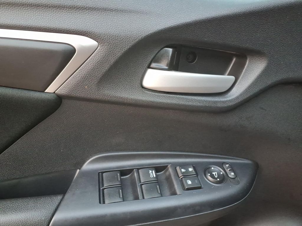 Thumbnail: 2020 Honda Fit - 18