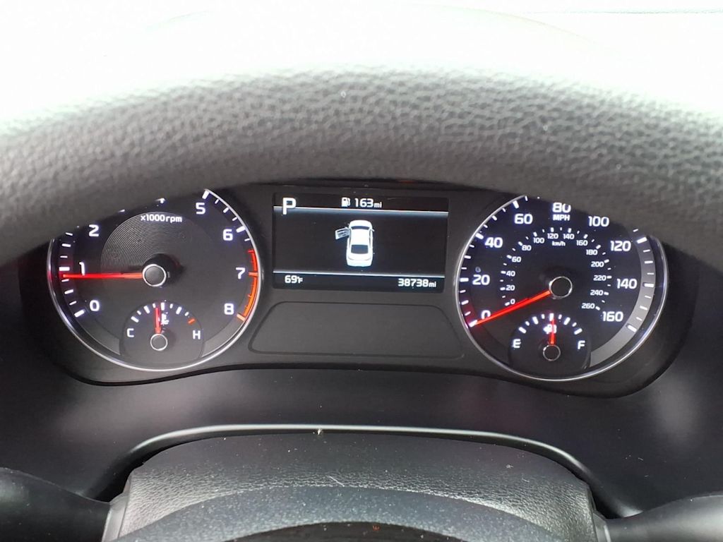 Thumbnail: 2023 Kia Forte - 12