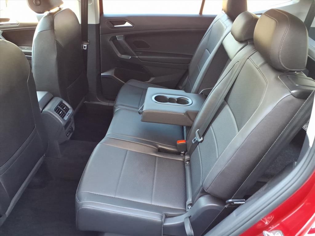 Thumbnail: 2020 Volkswagen Tiguan - 9