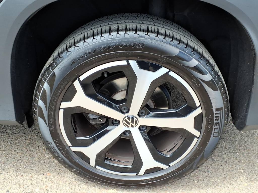 Thumbnail: 2025 Volkswagen Tiguan - 6