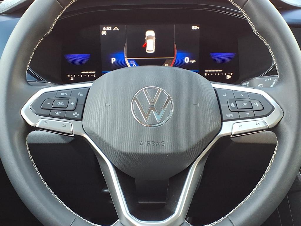 Thumbnail: 2022 Volkswagen Taos - 19