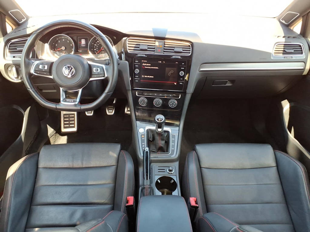 Thumbnail: 2019 Volkswagen Golf - 2
