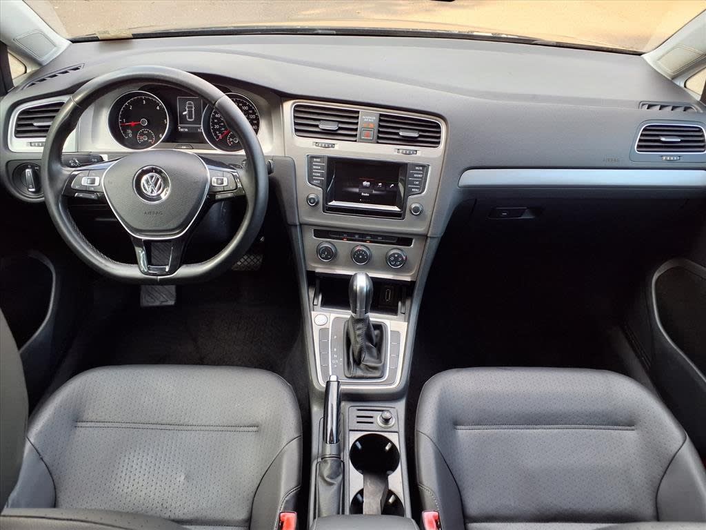 Thumbnail: 2015 Volkswagen Golf - 2