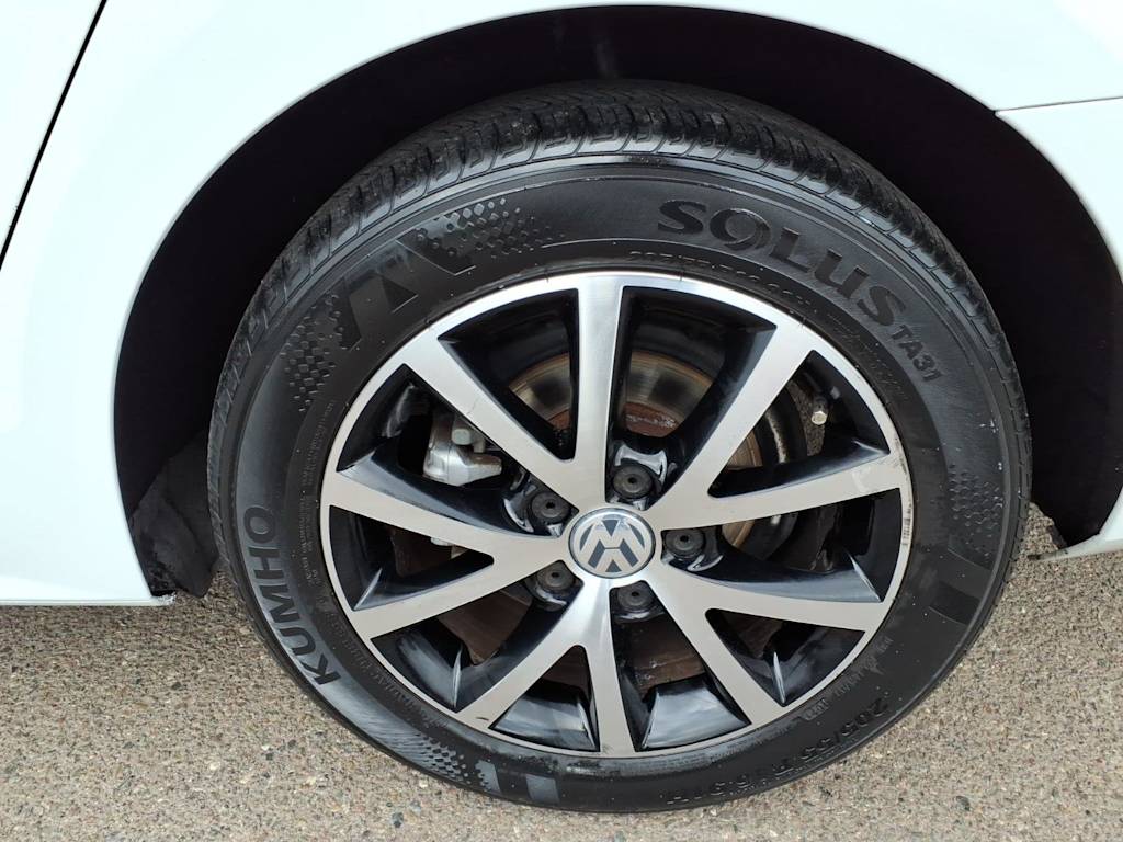Thumbnail: 2018 Volkswagen Jetta - 6