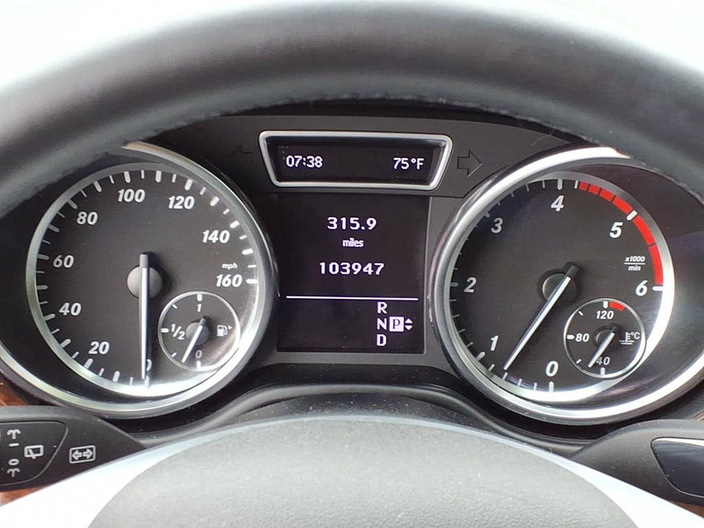 Thumbnail: 2012 Mercedes-Benz M-Class - 12