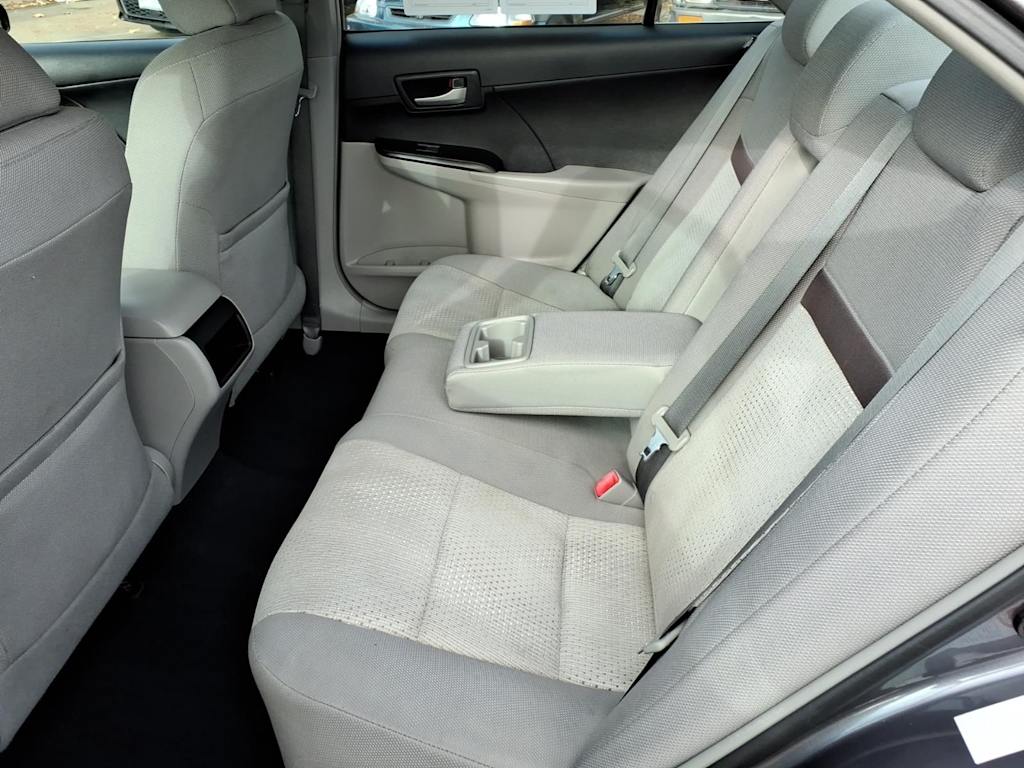 Thumbnail: 2014 Toyota Camry - 9