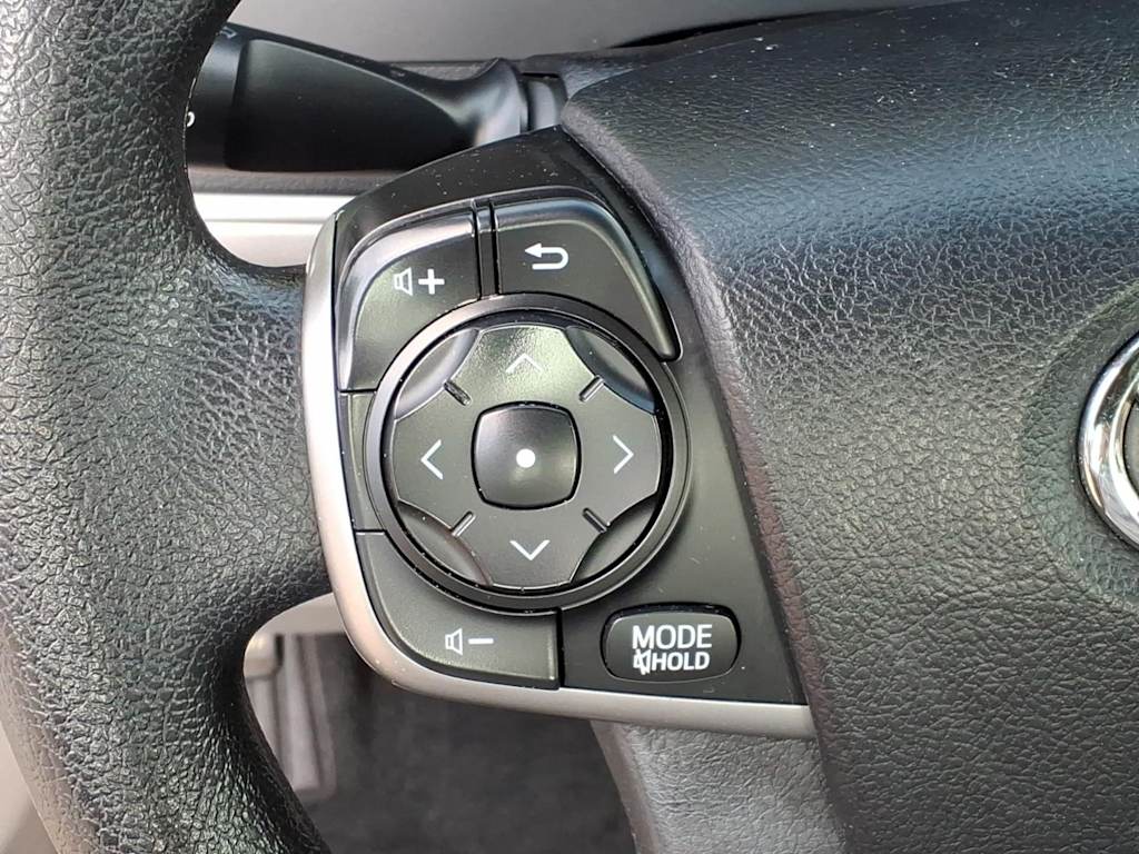 Thumbnail: 2014 Toyota Camry - 20
