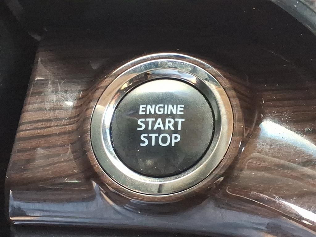 Thumbnail: 2014 Toyota Avalon - 24