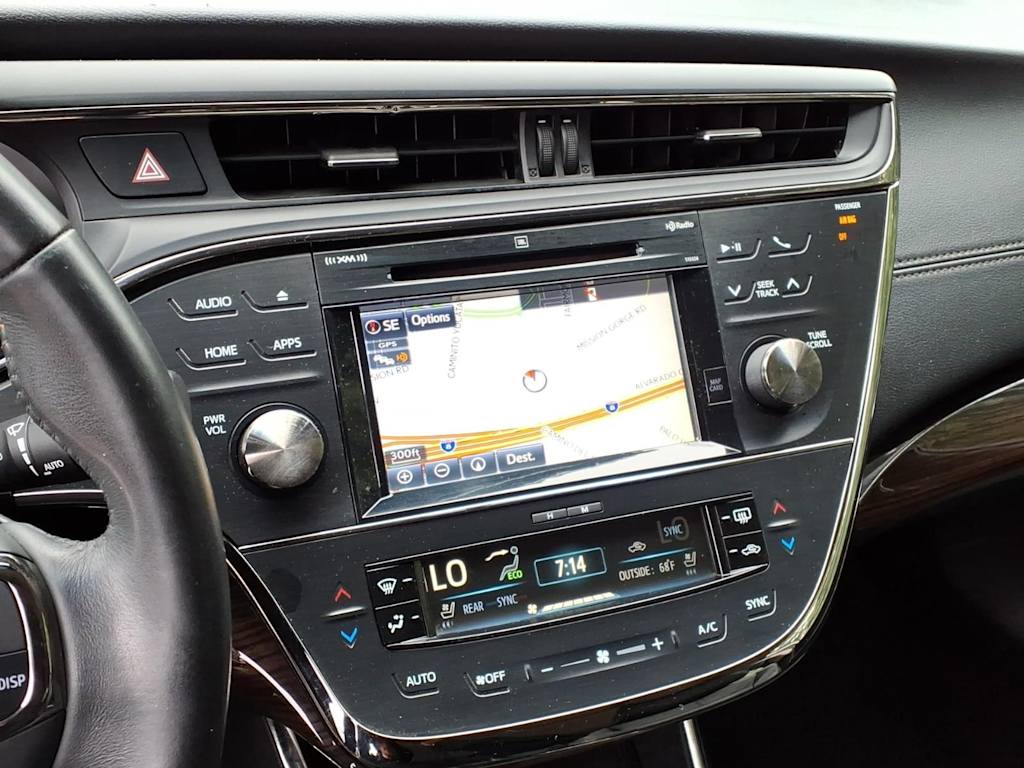 Thumbnail: 2015 Toyota Avalon - 8