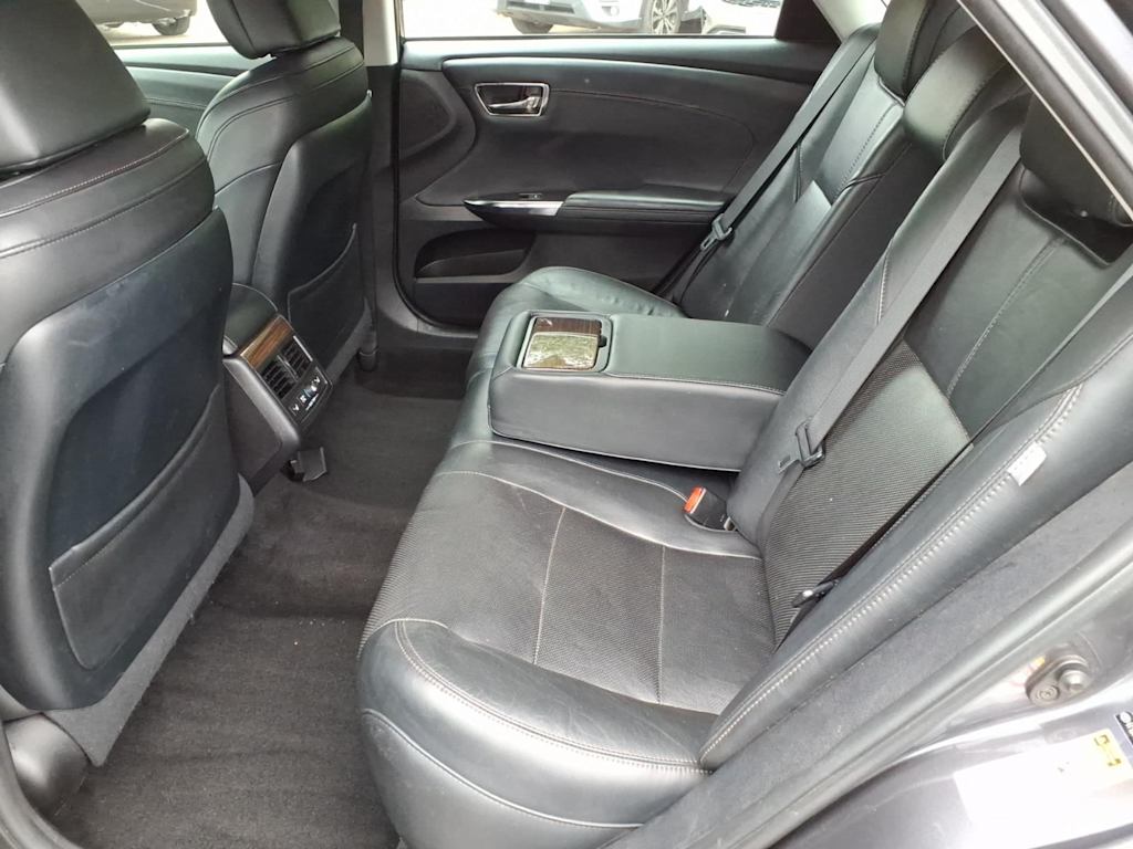 Thumbnail: 2015 Toyota Avalon - 7