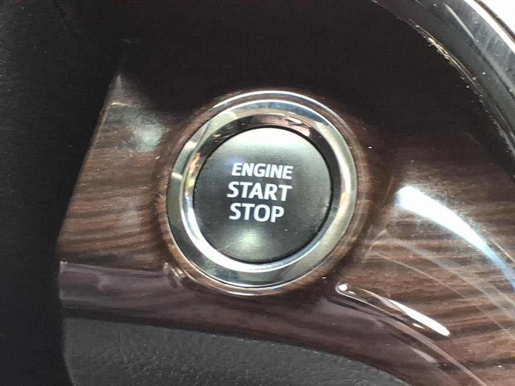 Thumbnail: 2015 Toyota Avalon - 24